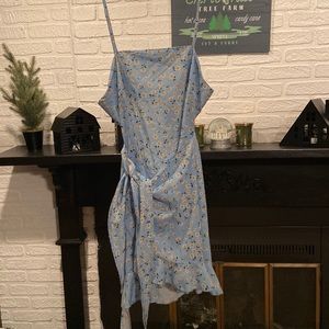 Floral SHEIN size large blue open back dress